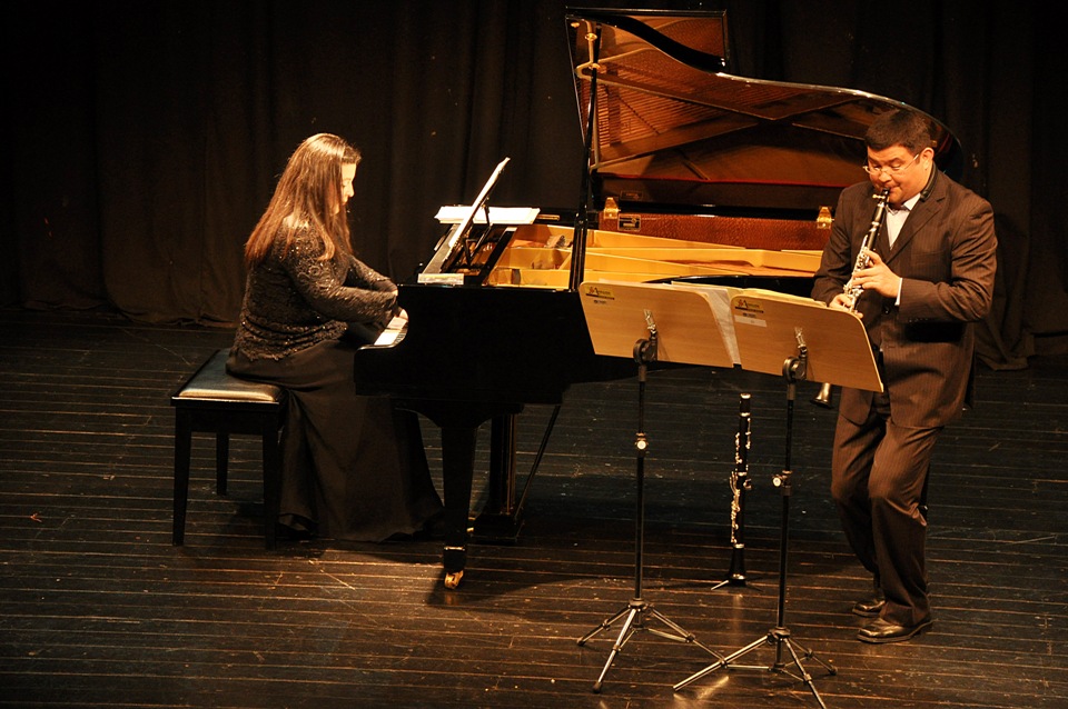 23/07 Duo Palheta ao Piano - Clarinete e Piano - Jairo Wilkens e Clenice Ortigara 