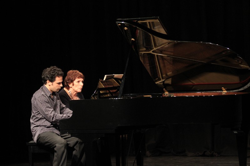 17/07 - Piano a 4 mãos - Estela e Marcelo Caldi 